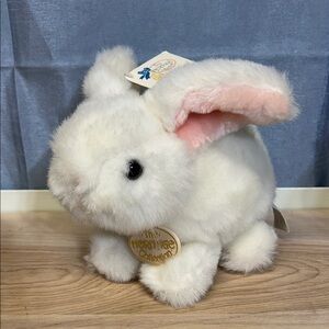 Ganz Heritage Collection White Roland round Rabbit Plush Stuffed Animal 1985